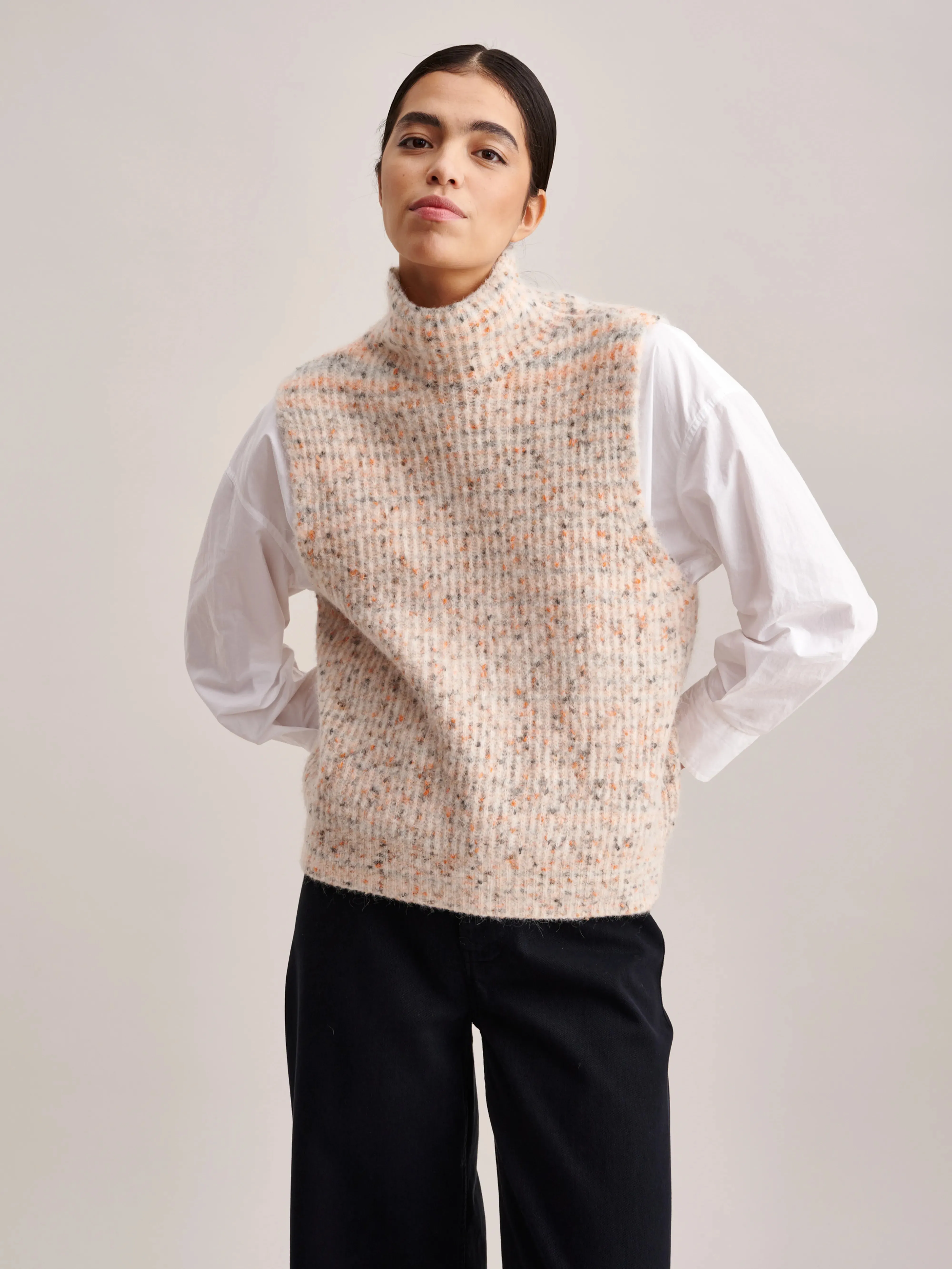 Lattem Vest (232 / W / COMBO A)