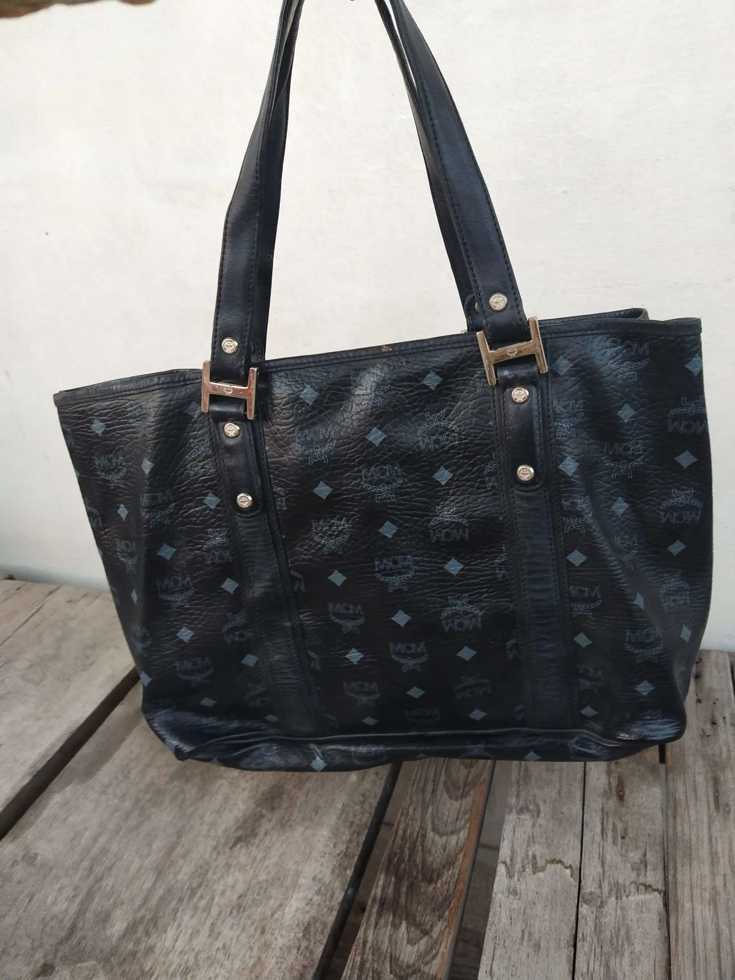 MCM Visetos black big size shopper tote