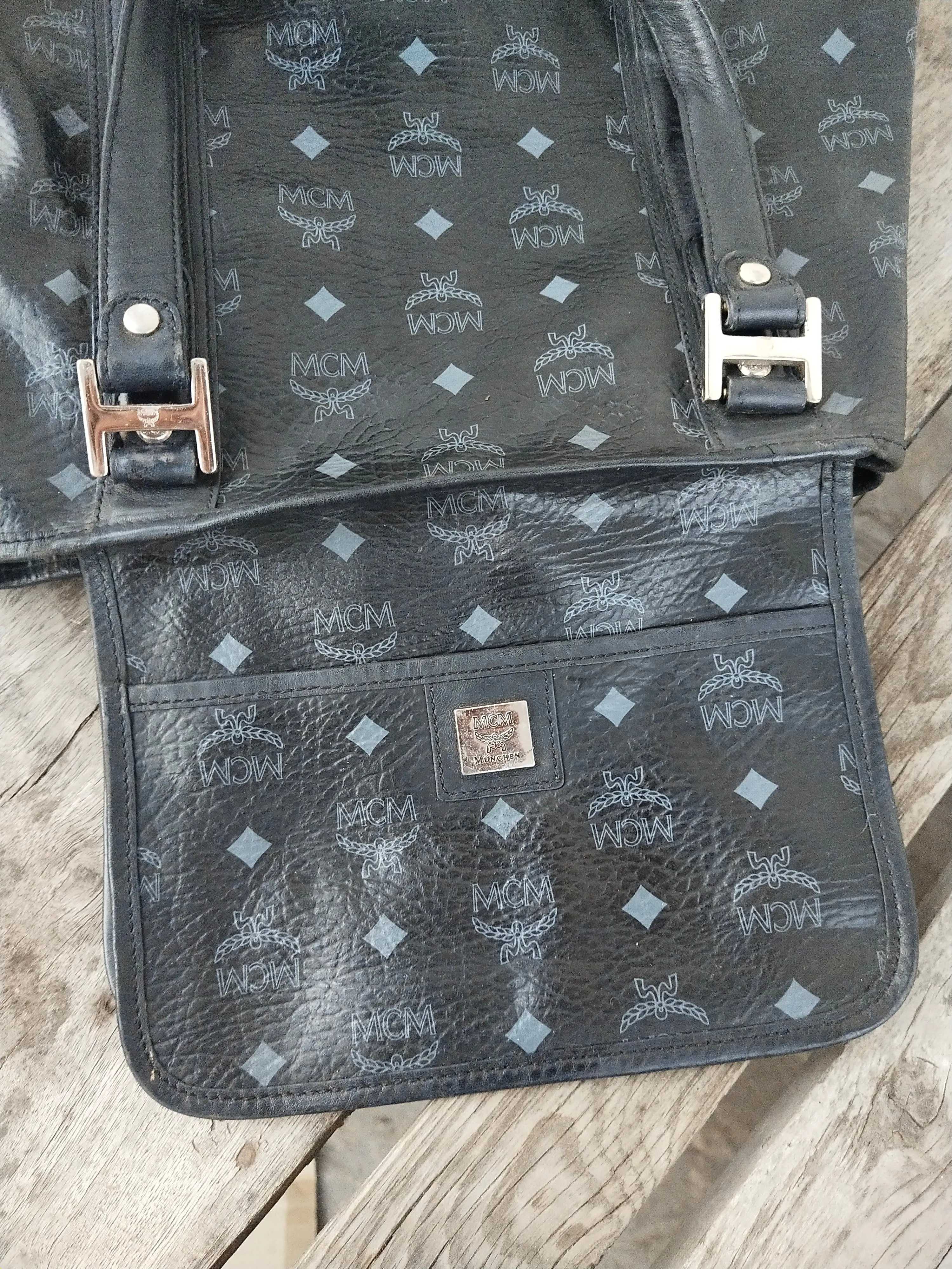 MCM Visetos black big size shopper tote