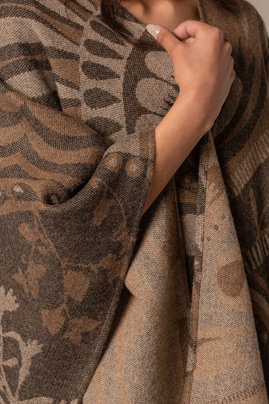 Usher Cape Baby Alpaca Color Marron